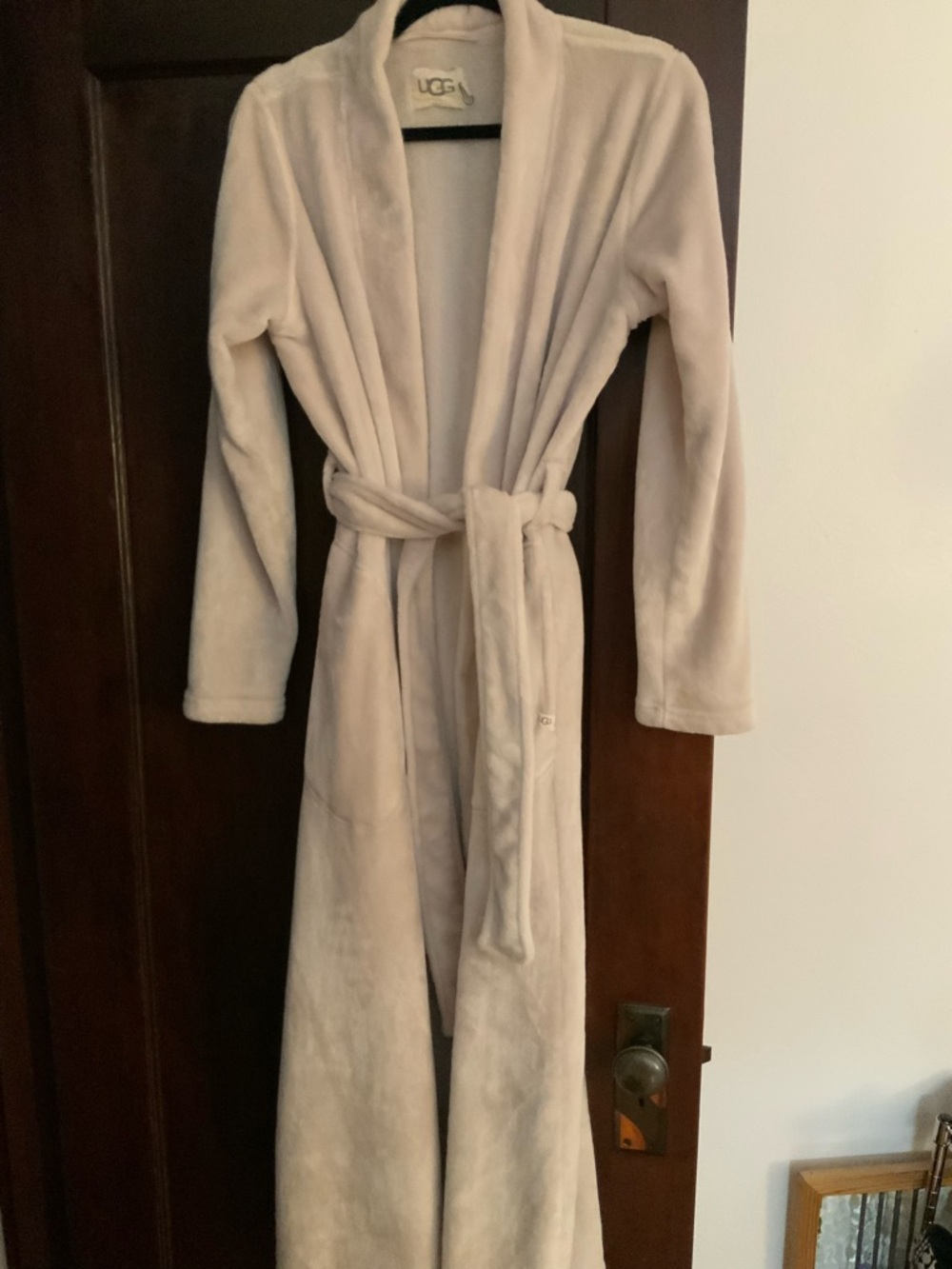 UGG Cream Plush Robe with Black Trim
